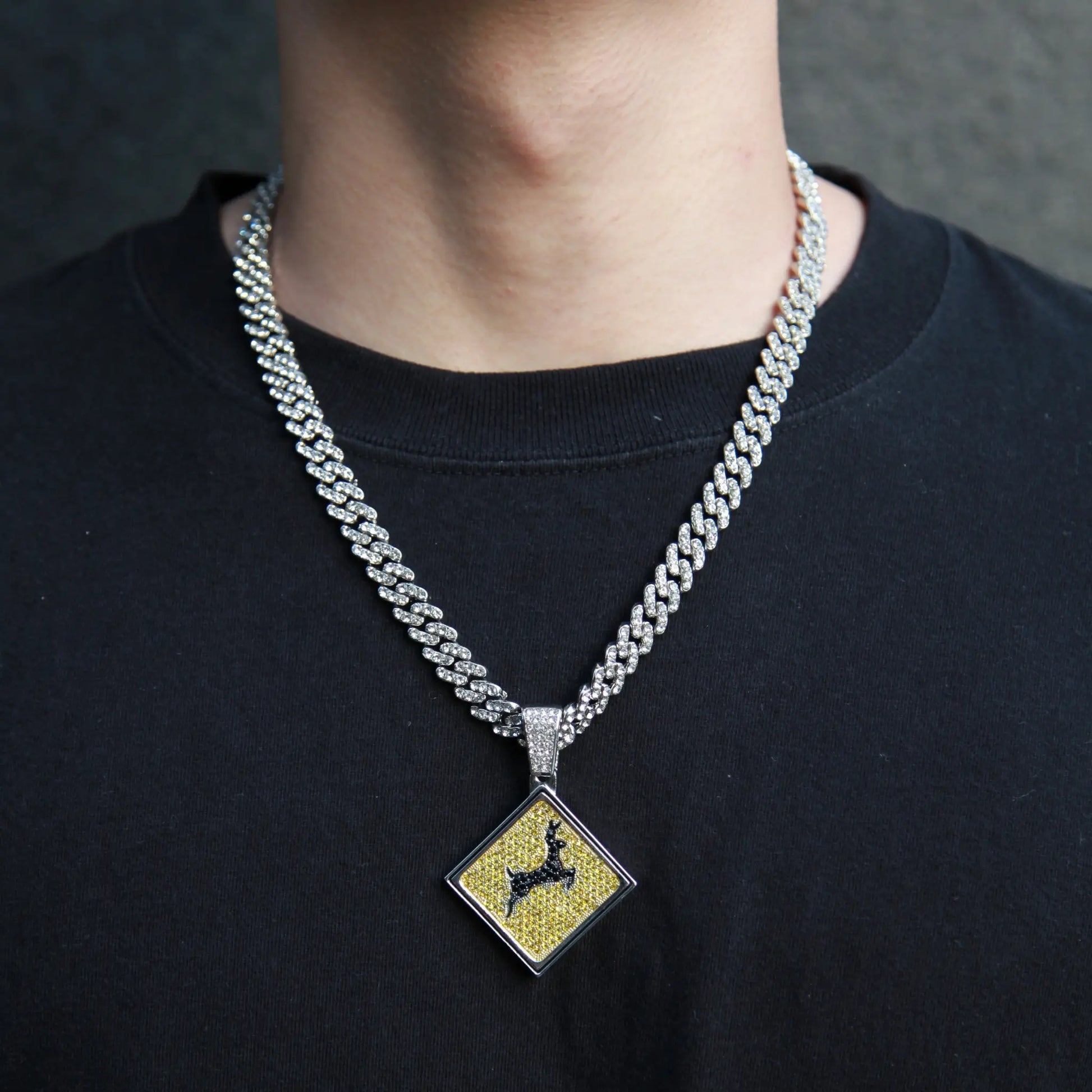 鹿 ペンダント ネックレス – GILA JEWELZ