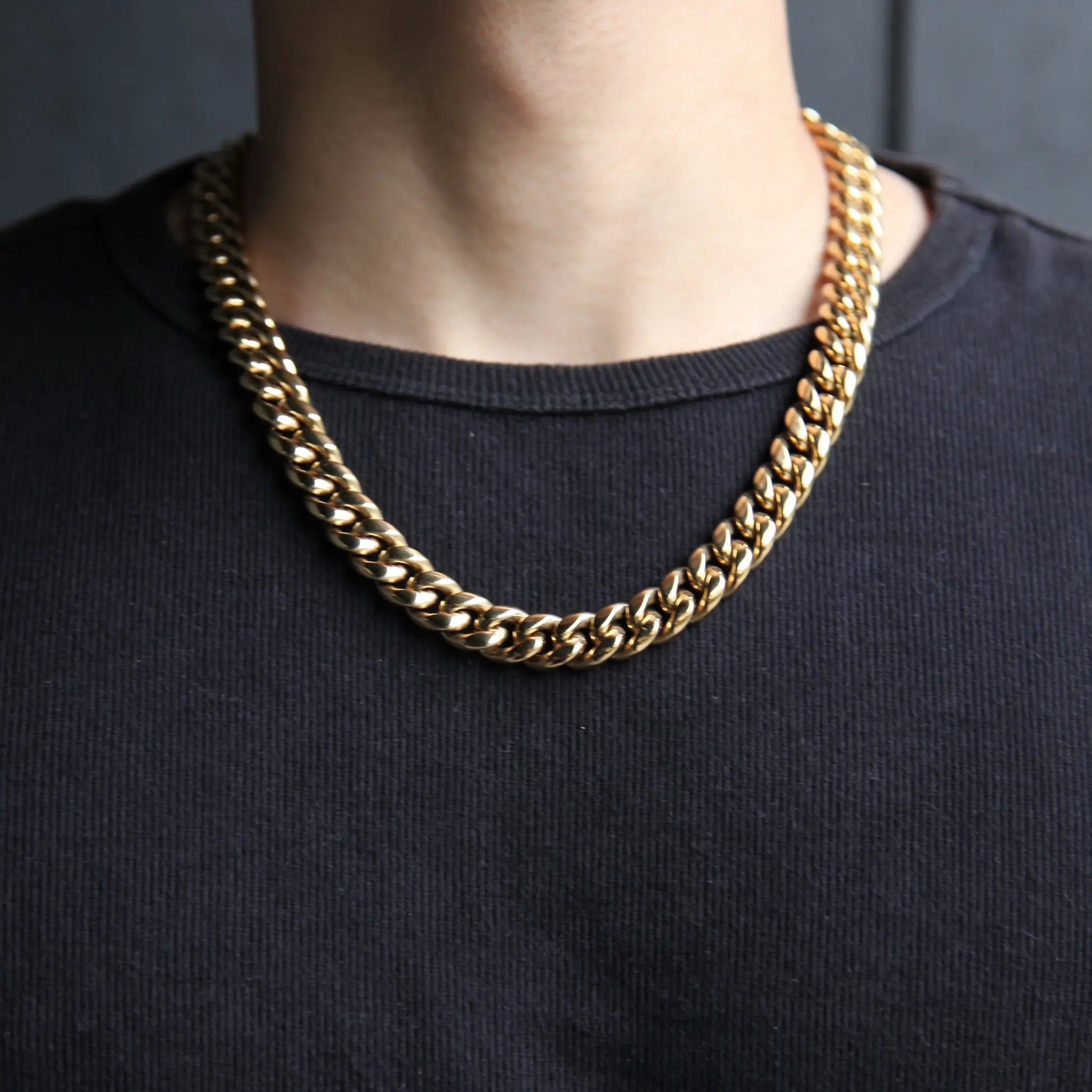 ゴールド キューバン チェーン ネックレス – GILA JEWELZ ゴールド キューバン チェーン ネックレス – GILA JEWELZ