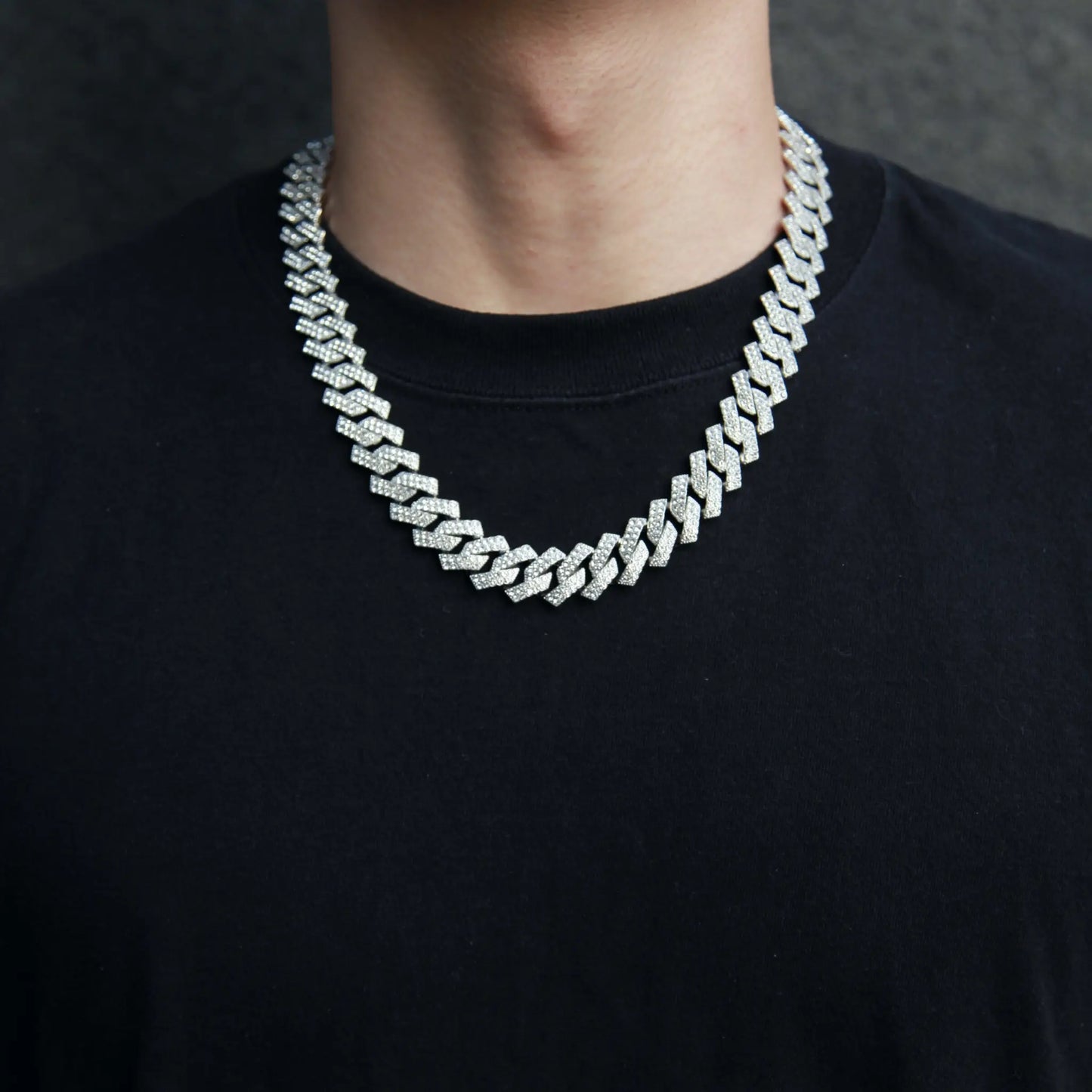 シルバー Iced Out プロング チェーン ネックレス – GILA JEWELZ シルバー Iced Out プロング チェーン ネックレス – GILA JEWELZ